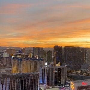 Meet your Posher, Nour